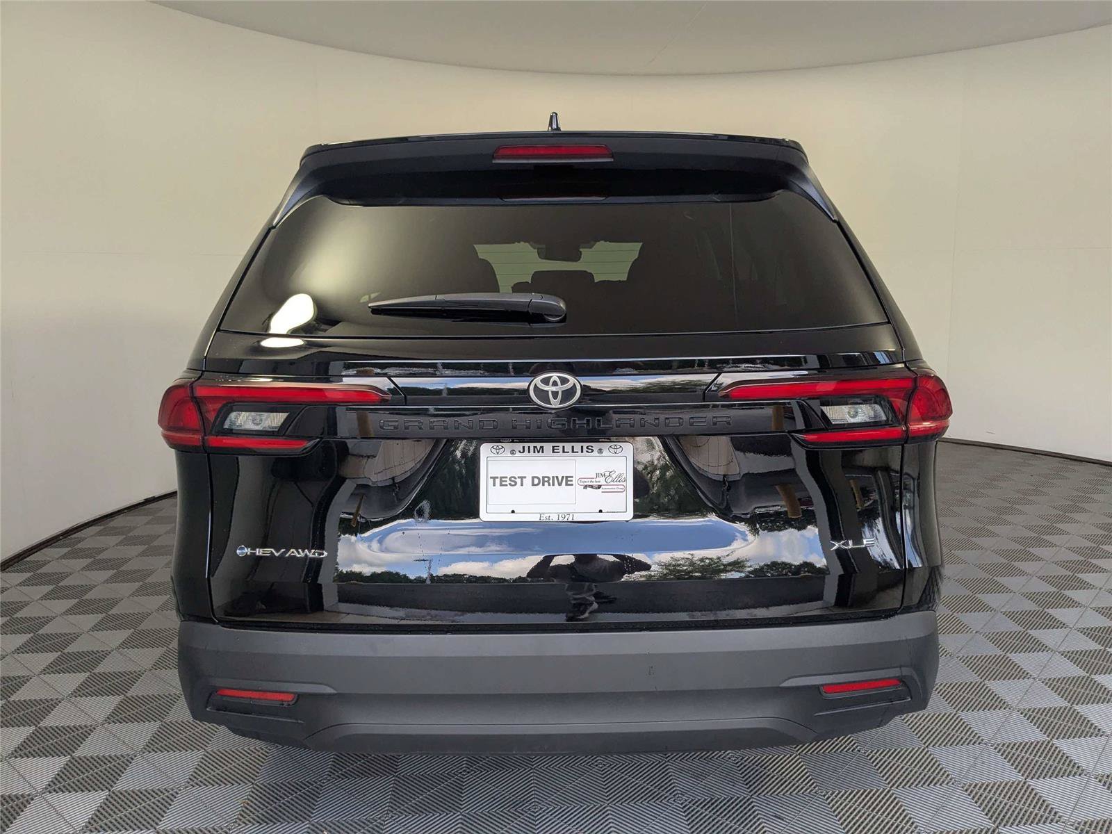 Certified 2025 Toyota Grand Highlander AWD Hybrid image 7