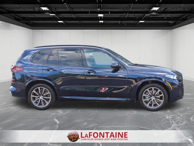 Used 2024 BMW X5 xDrive50e w/ Executive Package AWD/4WD image 6