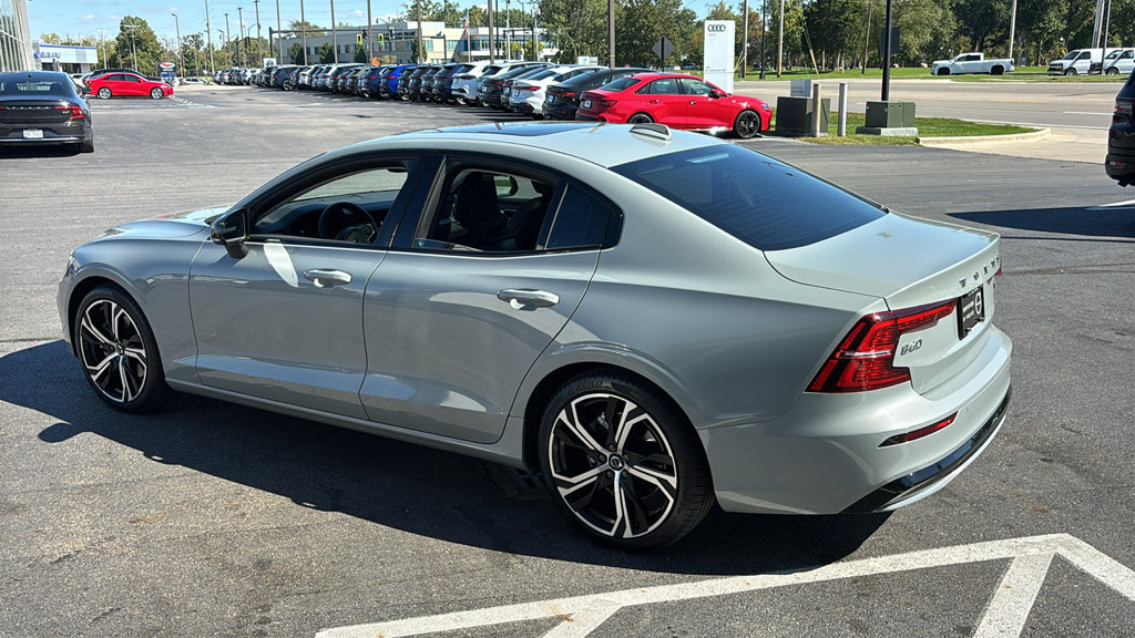 Certified 2024 Volvo S60 B5 Core w/ Climate Package FWD image 4
