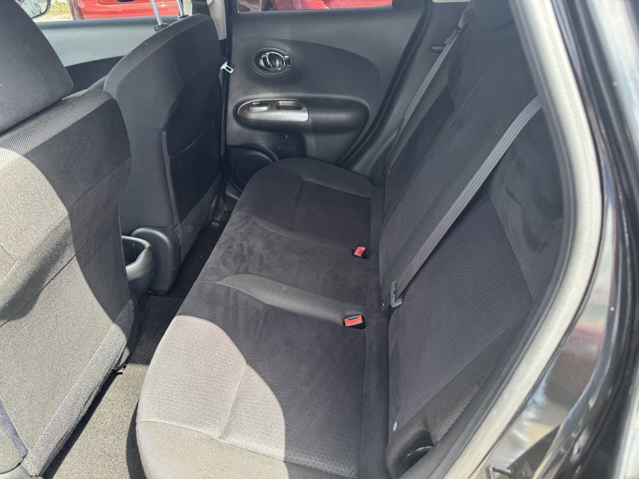 Used 2014 Nissan Juke SV FWD image 13