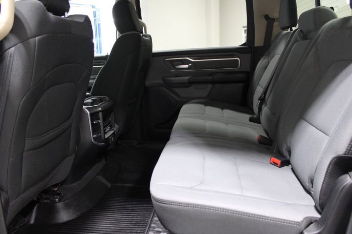 Used 2020 RAM 1500 Big Horn AWD/4WD image 21