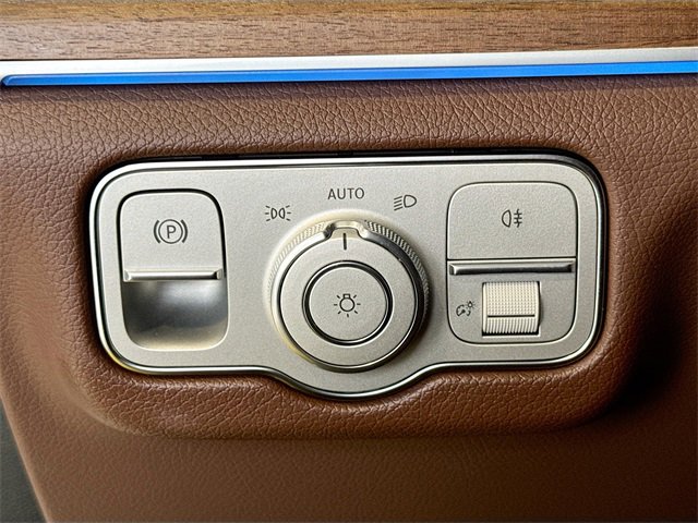 Certified 2025 Mercedes-Benz GLE 350 4MATIC image 10