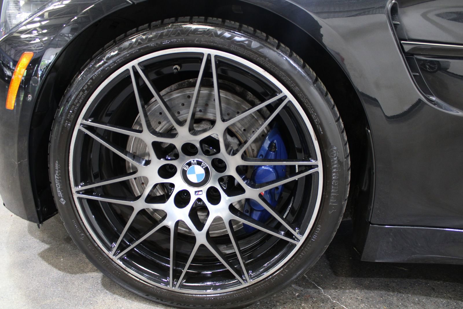 Used 2018 BMW M4 Coupe RWD image 9
