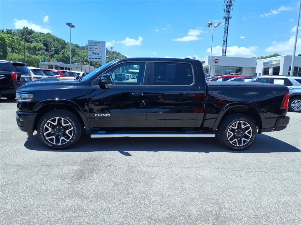 Used 2026 RAM 1500 Laramie w/ Sport Appearance Package AWD/4WD image 7