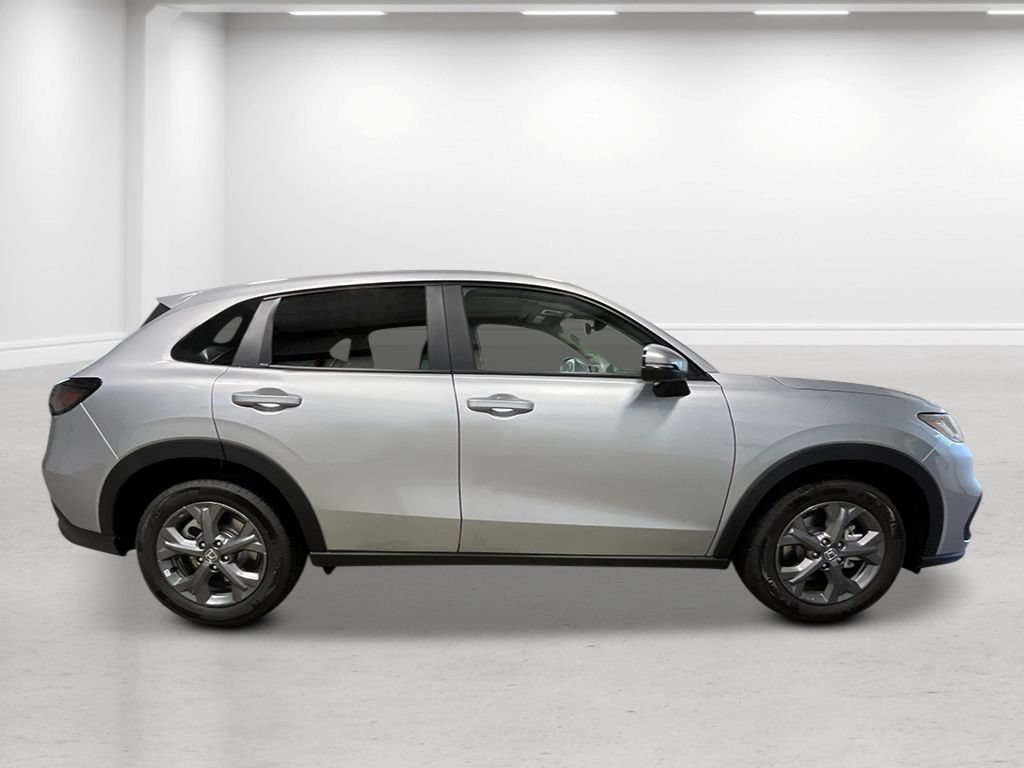 New 2027 Honda HR-V LX image 7