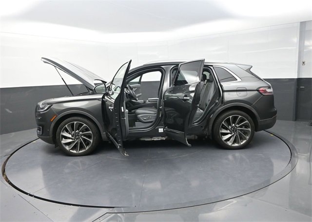 Used 2020 Lincoln Nautilus Reserve w/ Equipment Group 202A image 38