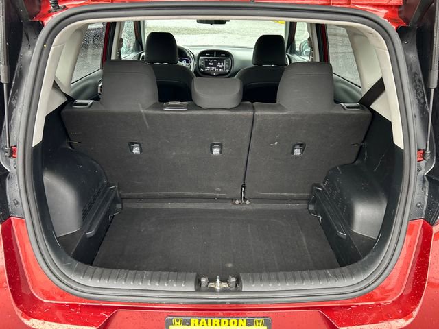 Used 2023 Kia Soul LX image 14