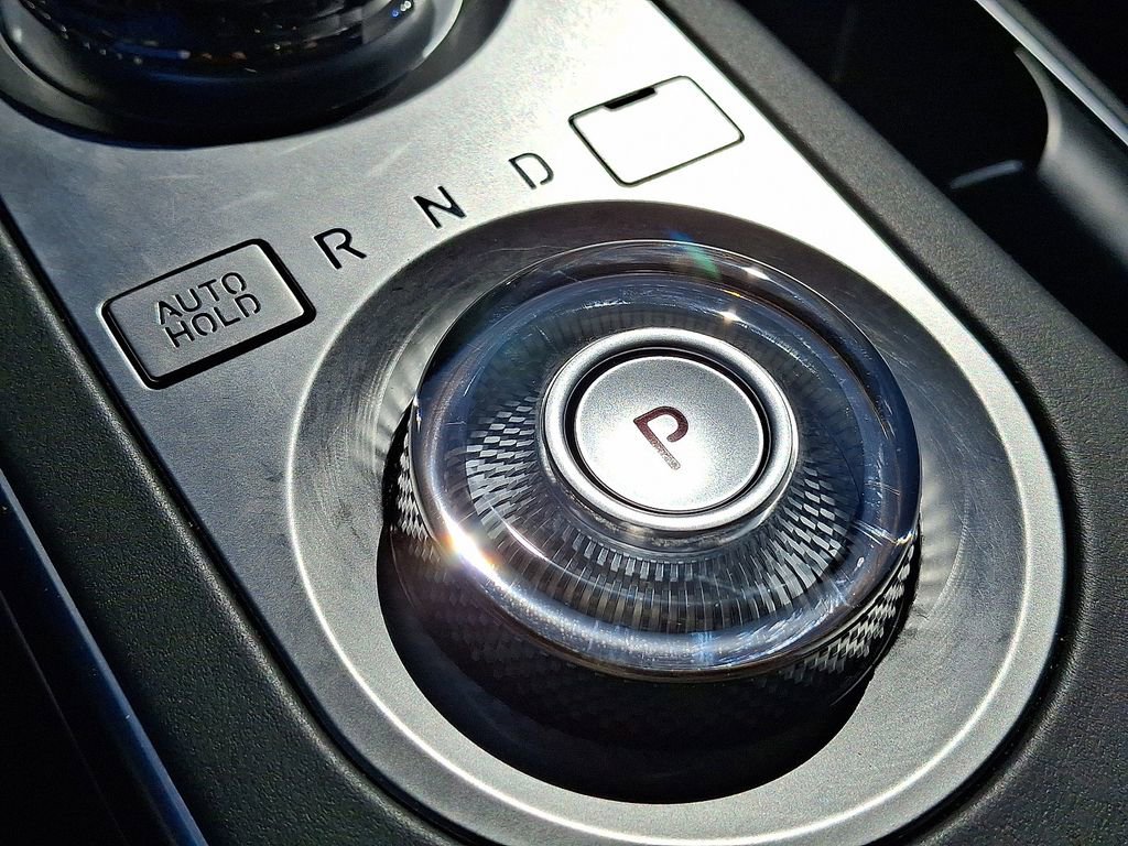 Used 2025 Genesis GV70 2.5T image 15