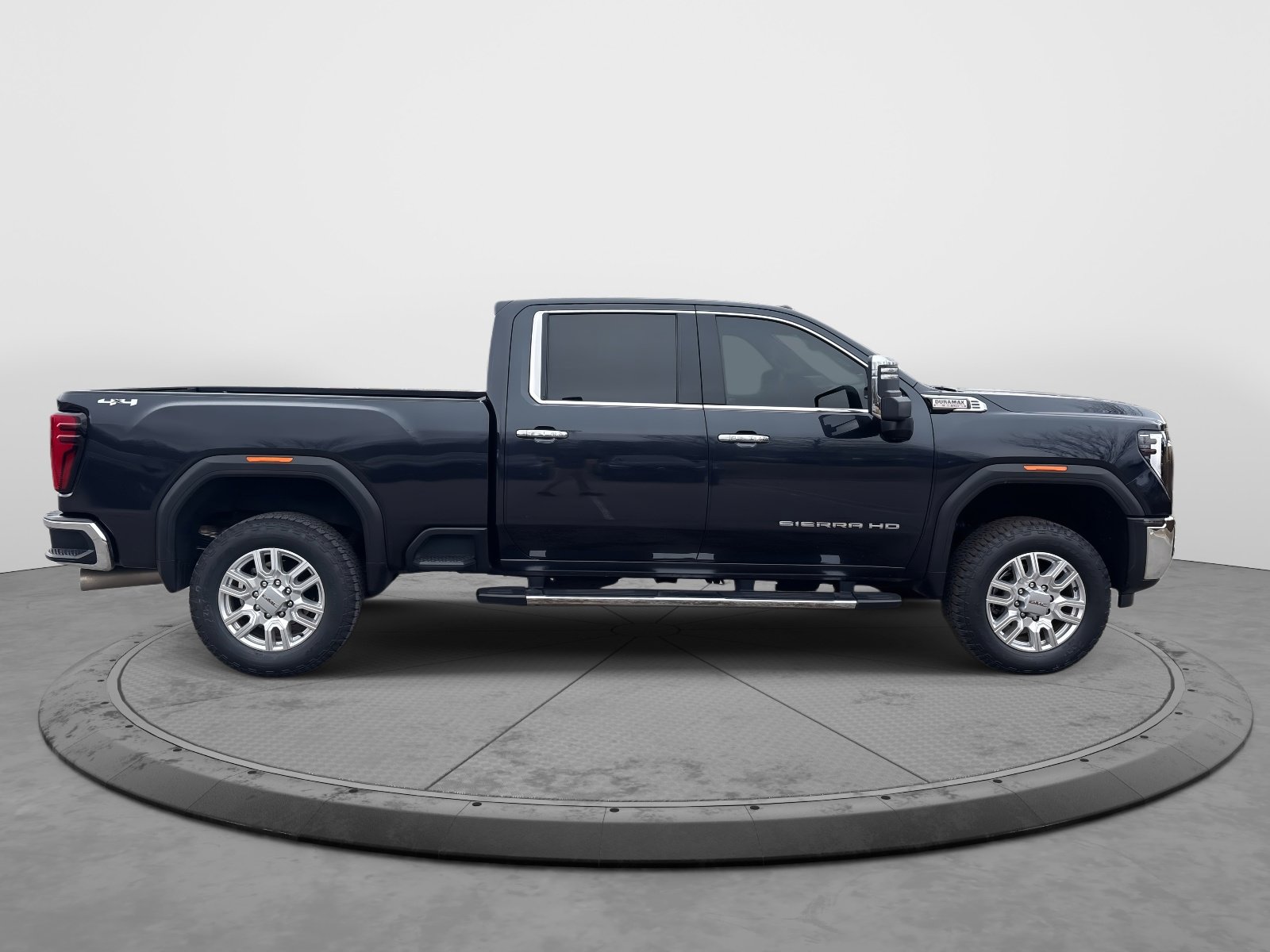 Certified 2024 GMC Sierra 2500 SLT w/ SLT Premium Package image 9