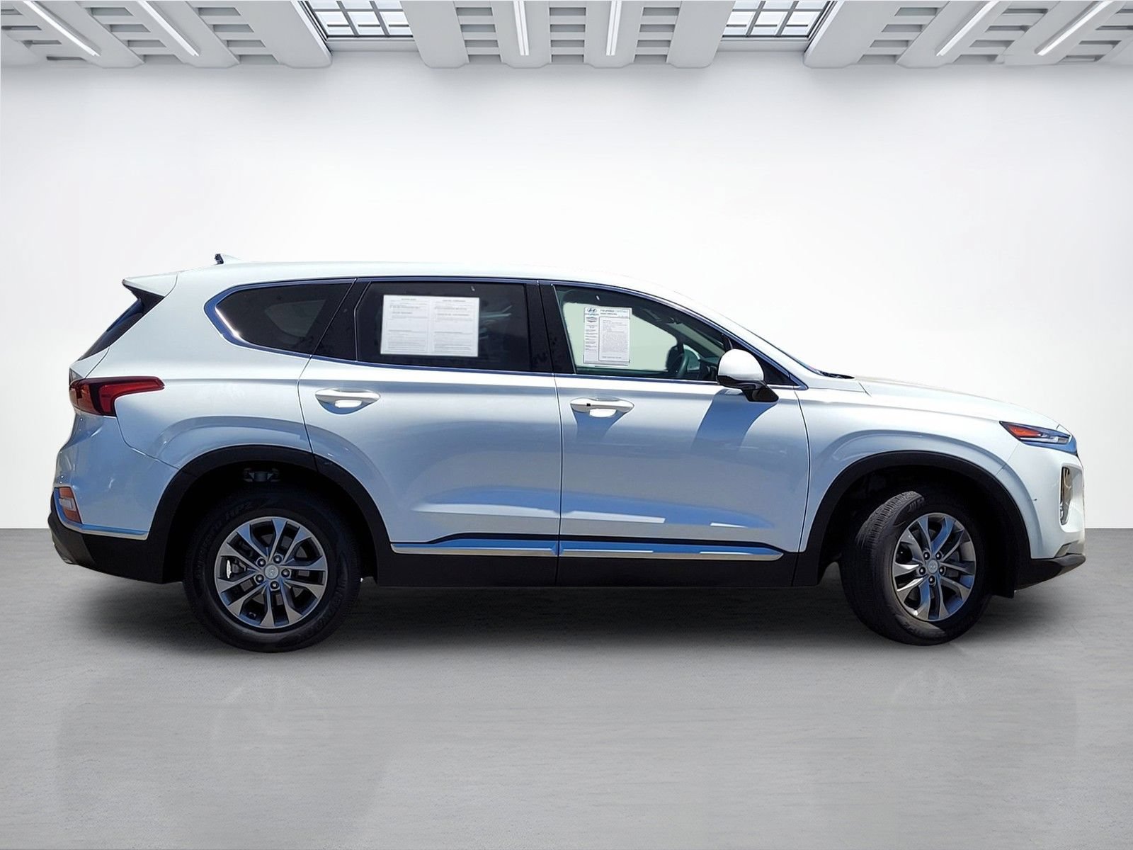 Used 2020 Hyundai Santa Fe SEL FWD image 3