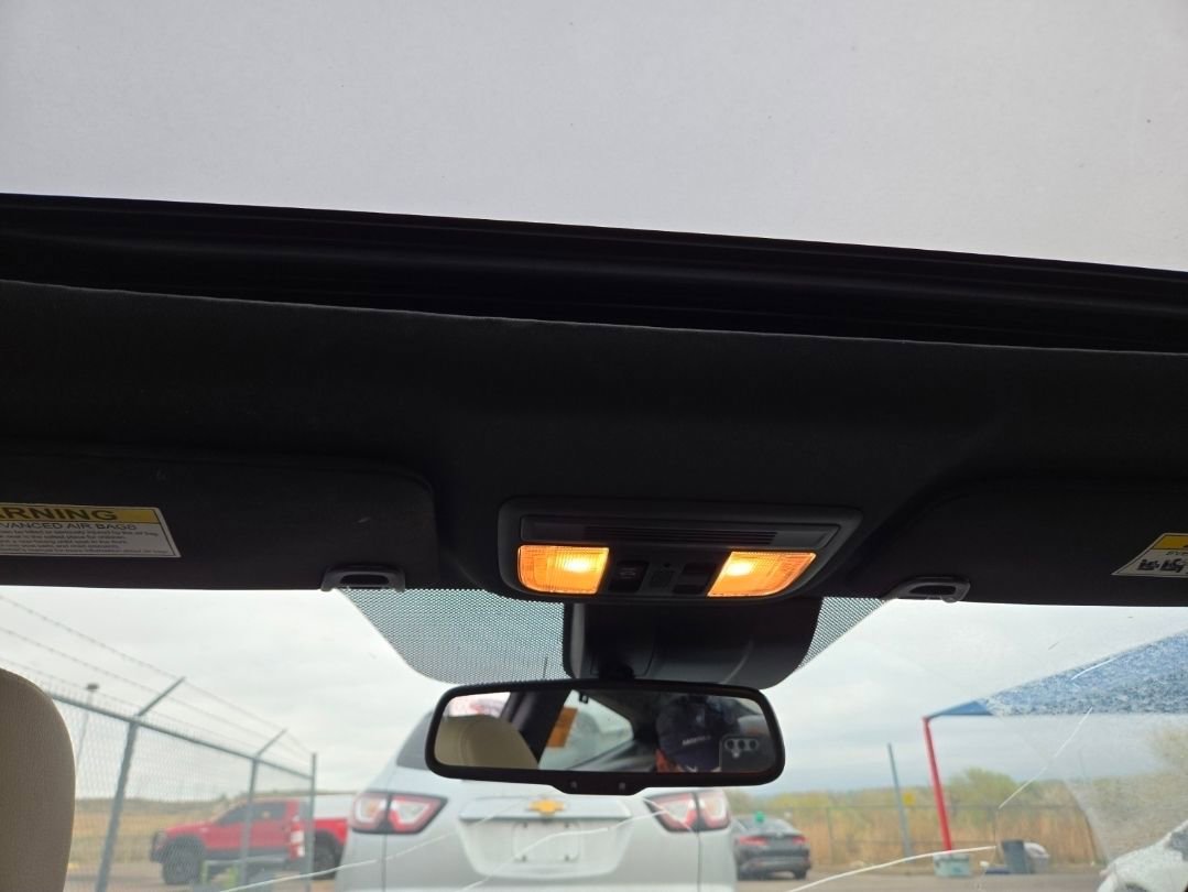 Used 2016 Honda Civic Touring image 10