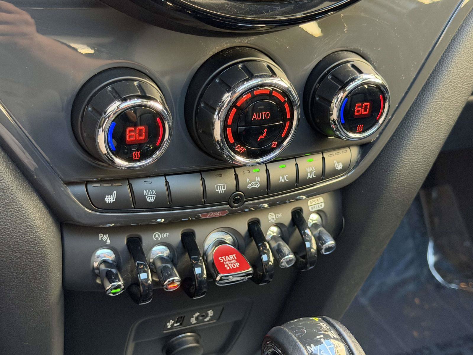 Used 2018 MINI Cooper Countryman ALL4 AWD/4WD image 21