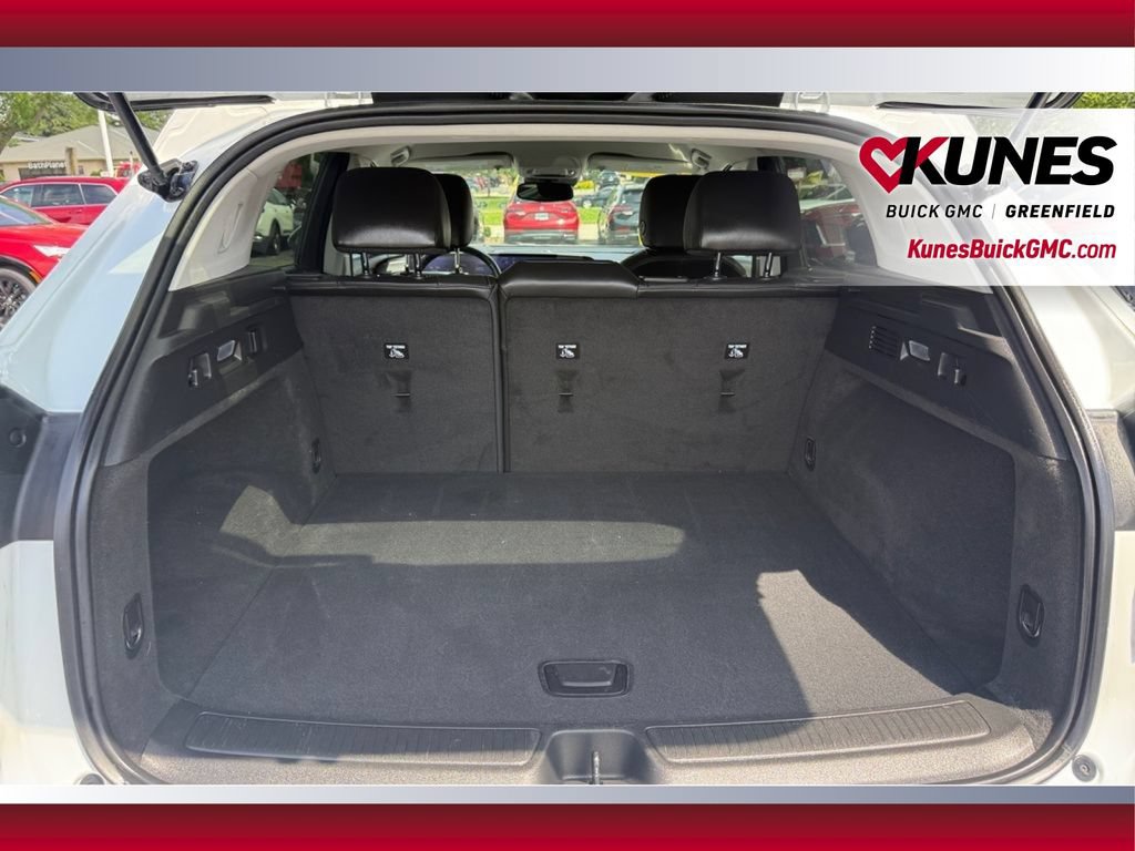Used 2024 Buick Envision Preferred AWD/4WD image 31