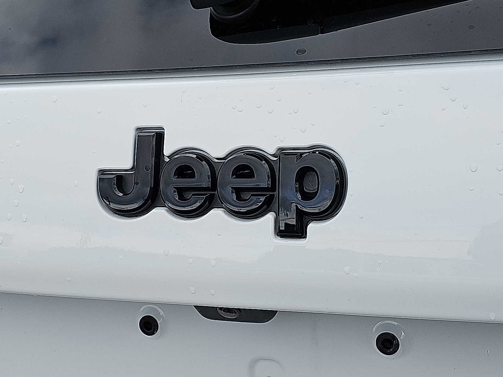 Used 2023 Jeep Cherokee Altitude Lux image 32