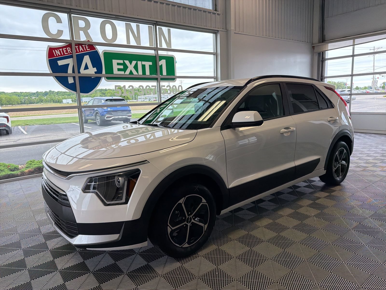 New 2026 Kia Niro LX FWD image 3