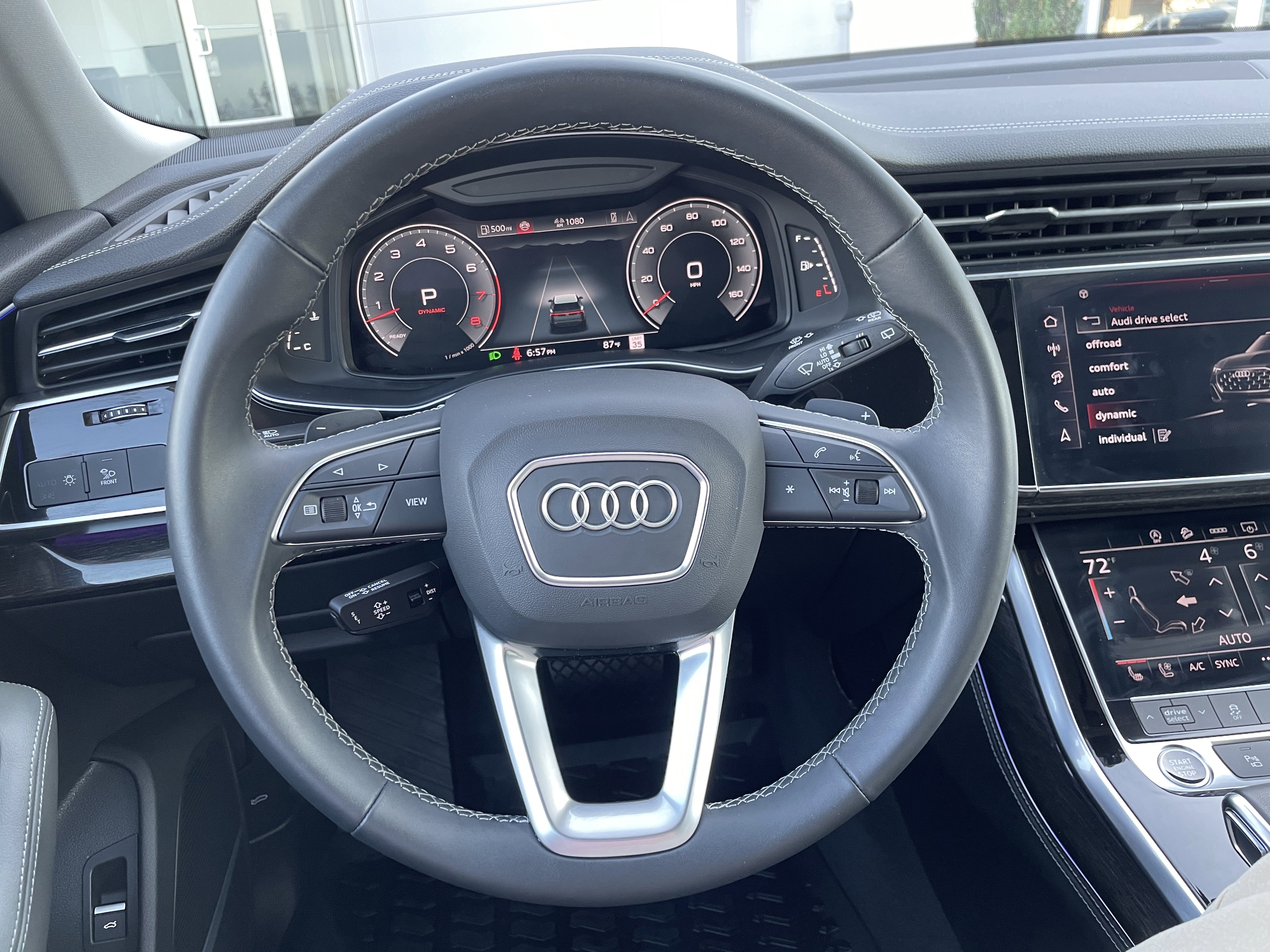 Certified 2025 Audi Q8 Premium Plus image 9