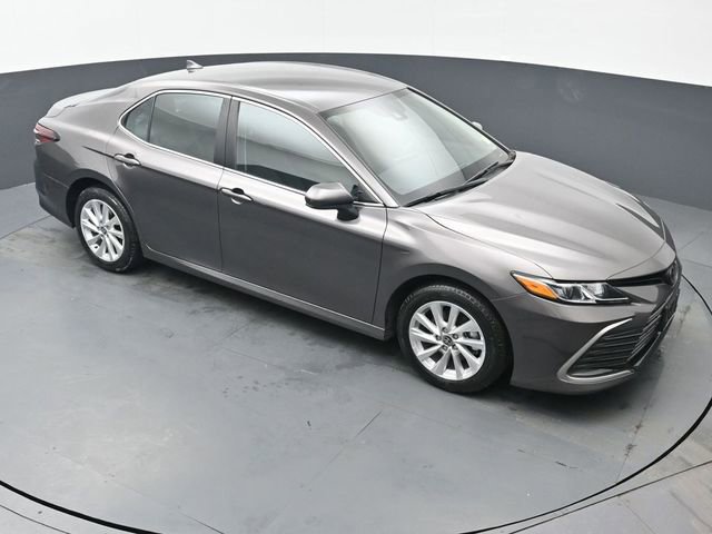 Certified 2023 Toyota Camry LE image 38