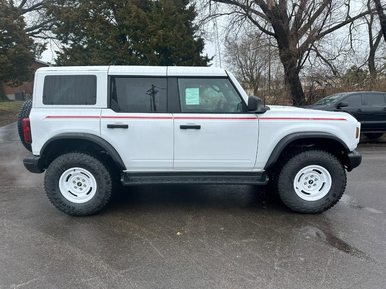 New 2026 Ford Bronco Heritage Edition image 2