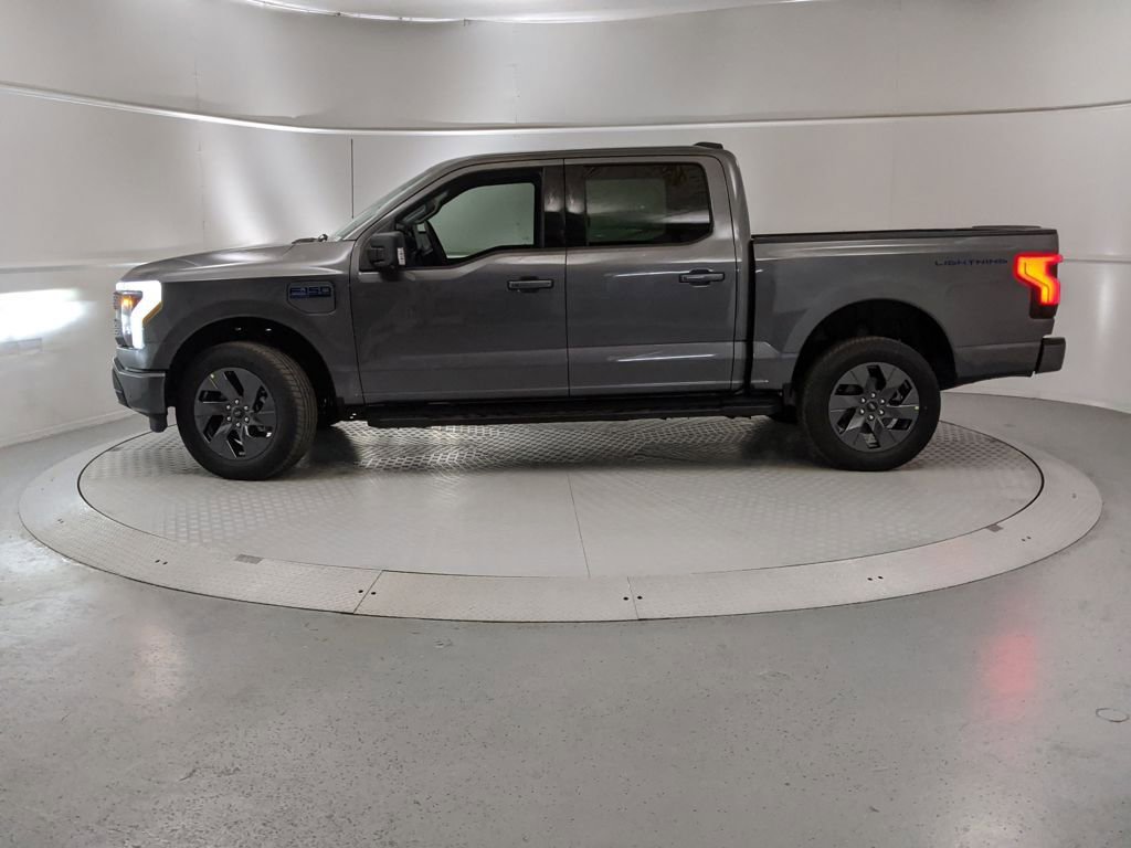 New 2025 Ford F150 Lightning Flash image 5