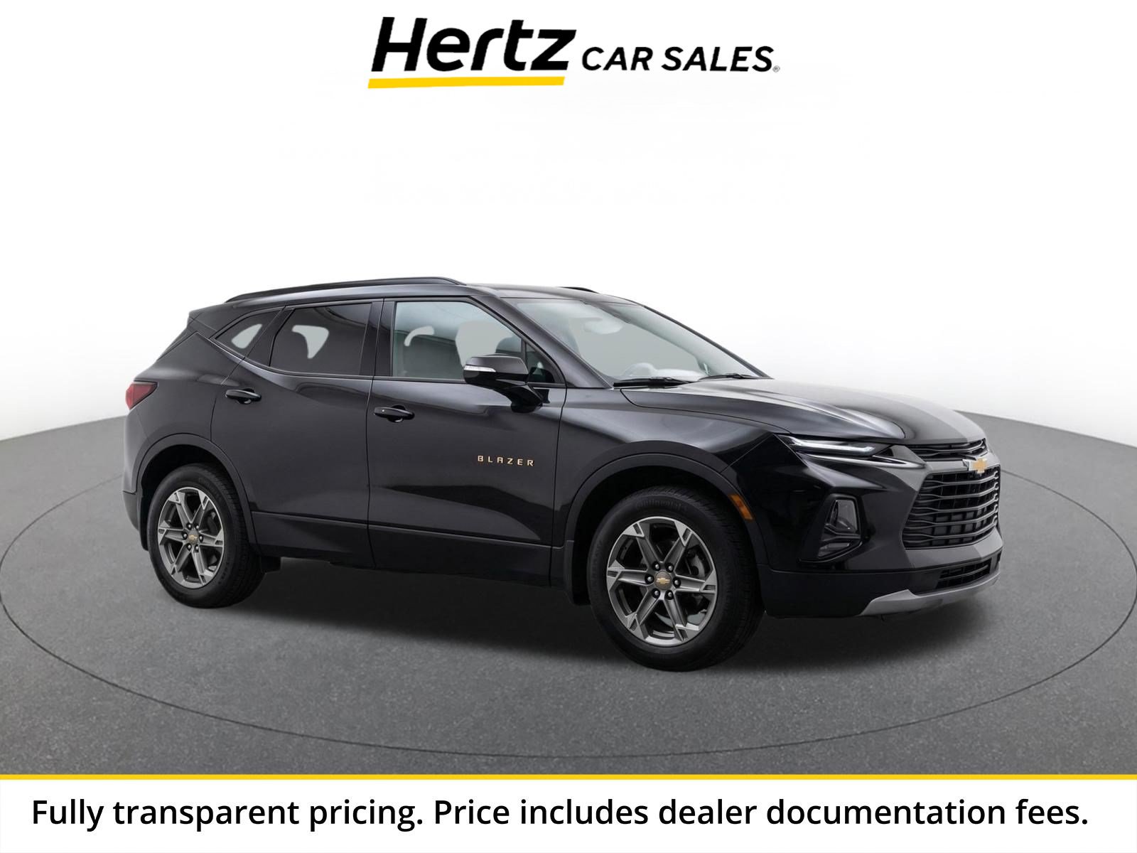 Used 2025 Chevrolet Blazer LT FWD image 1
