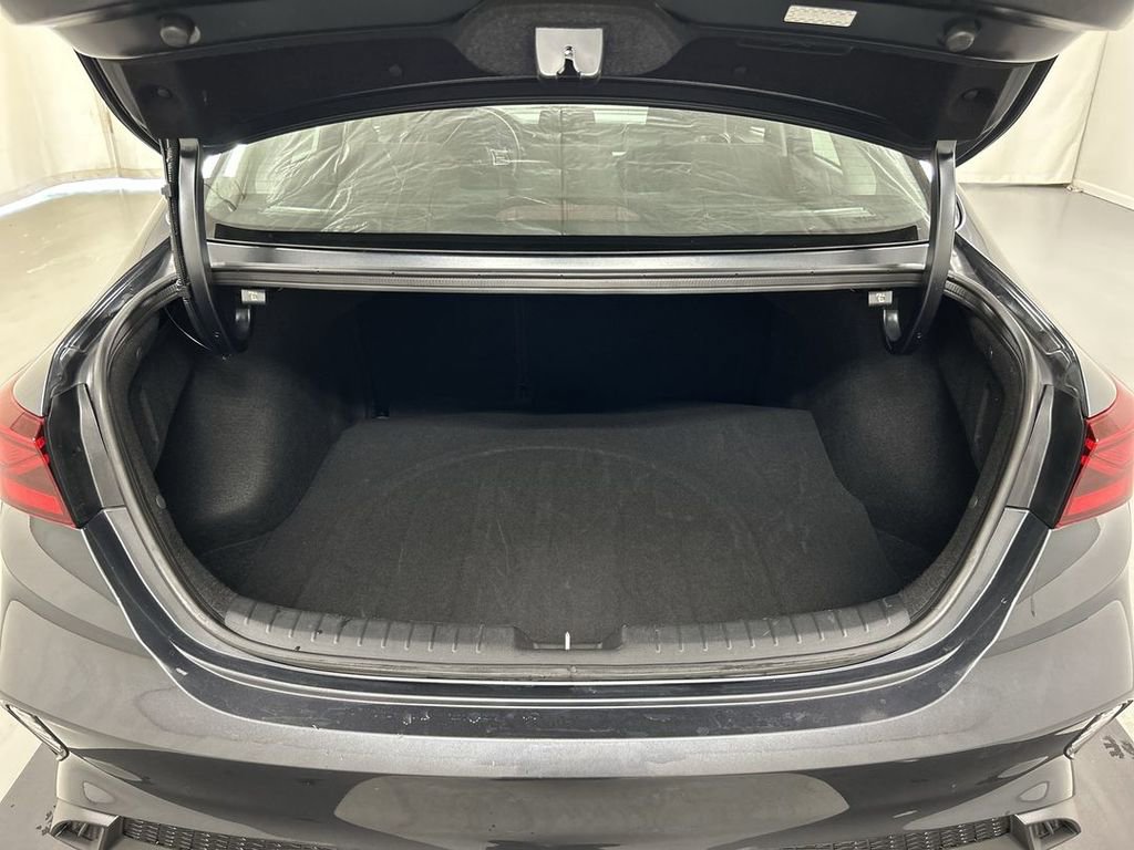 Certified 2023 Kia Forte LXS FWD image 21