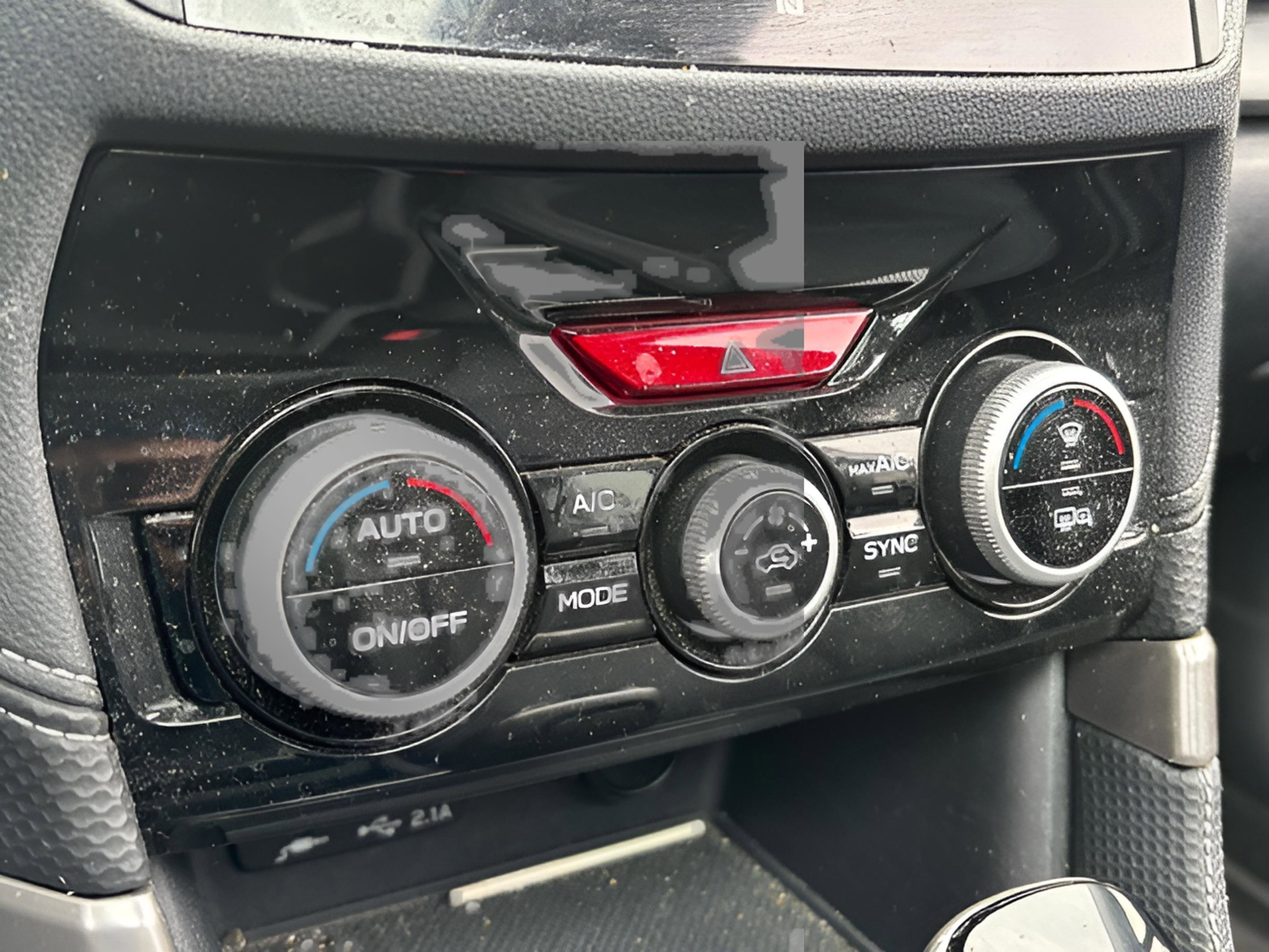 Used 2019 Subaru Forester Limited w/ Popular Package #3 image 28