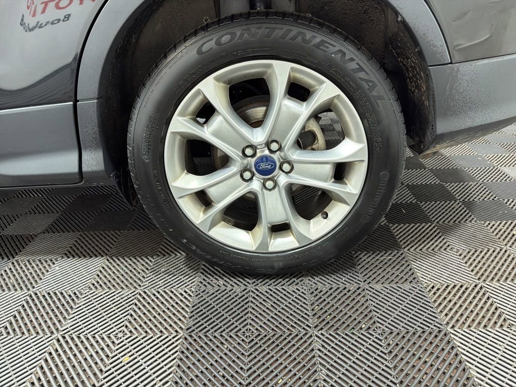Used 2015 Ford Escape Titanium w/ Equipment Group 301A image 34