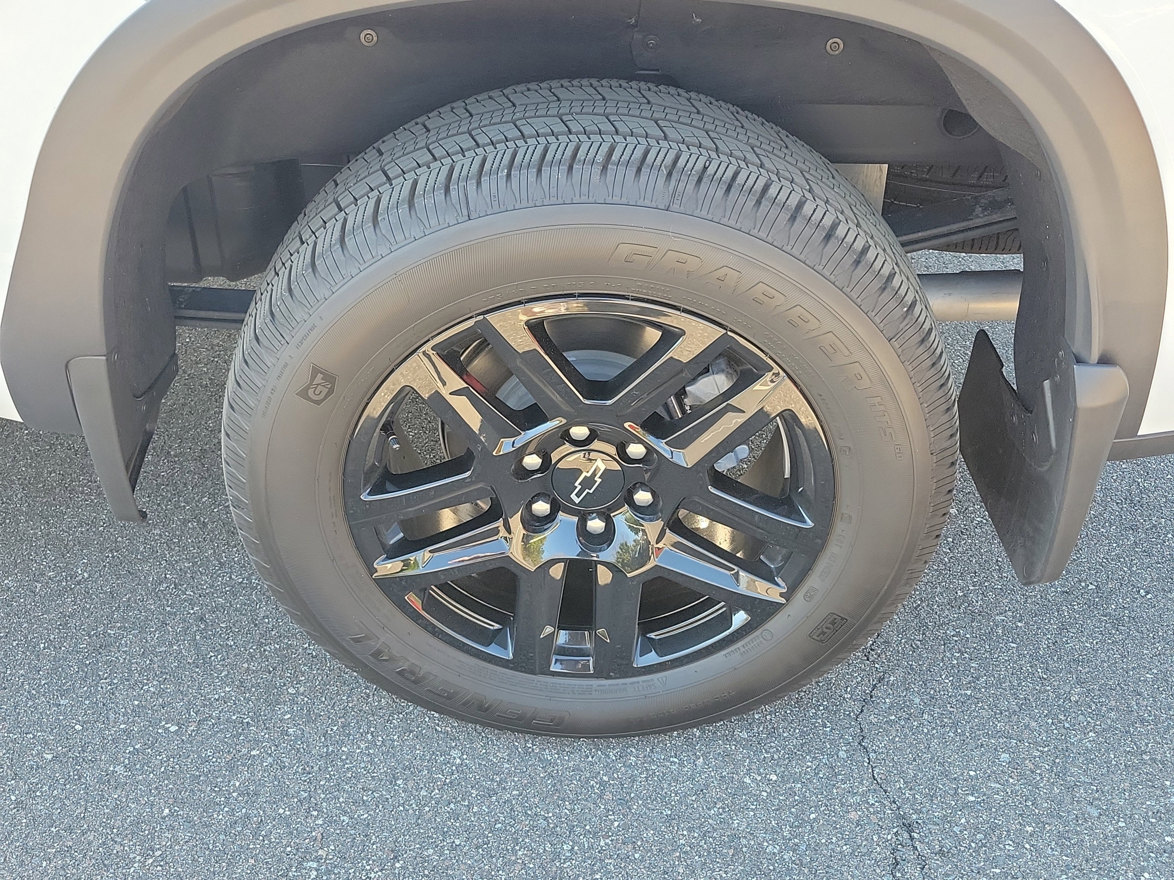 Used 2025 Chevrolet Silverado 1500 RST w/ Rally Edition AWD/4WD image 40