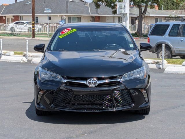 Used 2015 Toyota Camry XSE FWD image 2