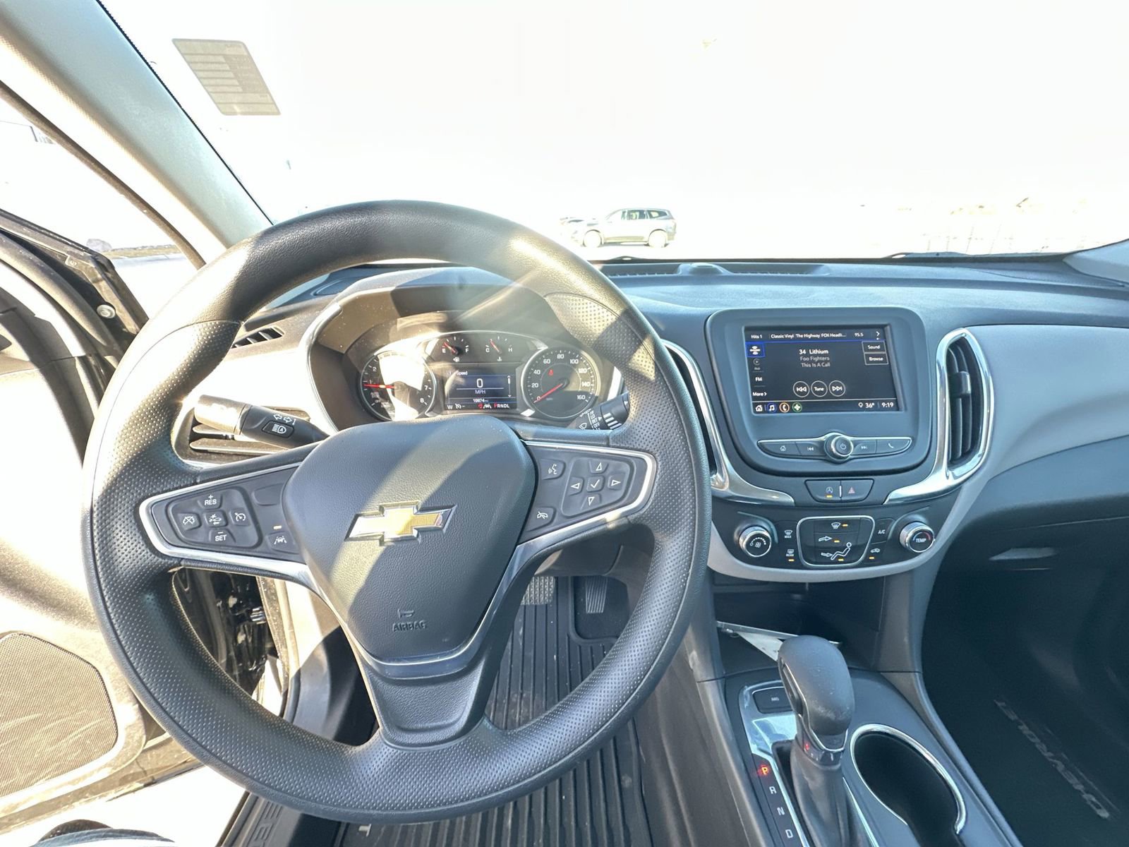 Used 2024 Chevrolet Equinox LS w/ LS Convenience Package AWD/4WD image 11