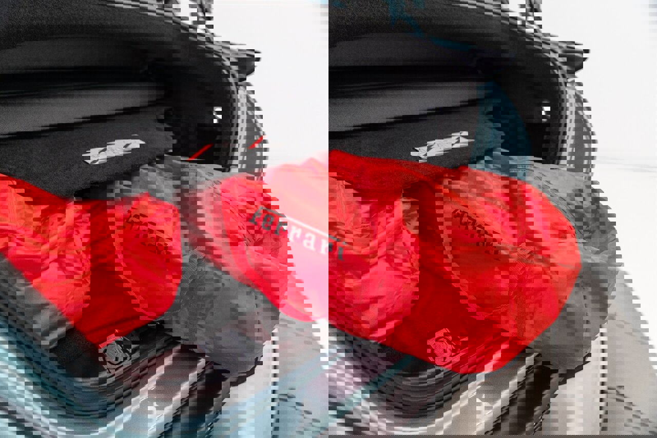 Used 2025 Ferrari Roma Spider image 42