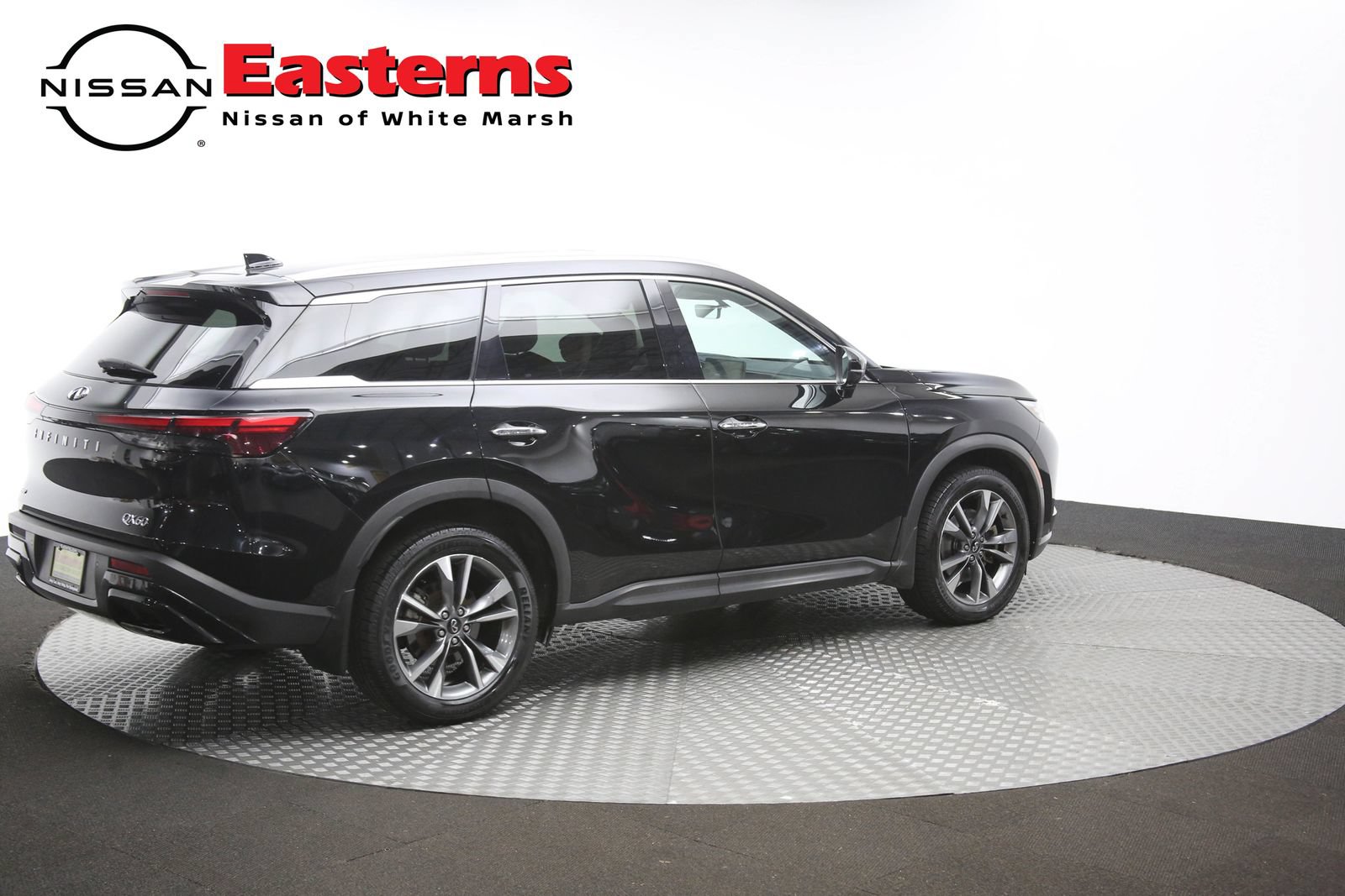 Used 2023 INFINITI QX60 Luxe w/ Cargo Package AWD/4WD image 46