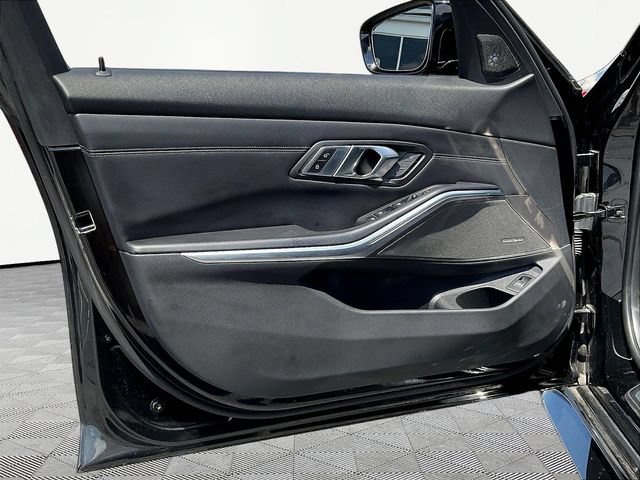 Used 2021 BMW M3 w/ Executive Package RWD image 22
