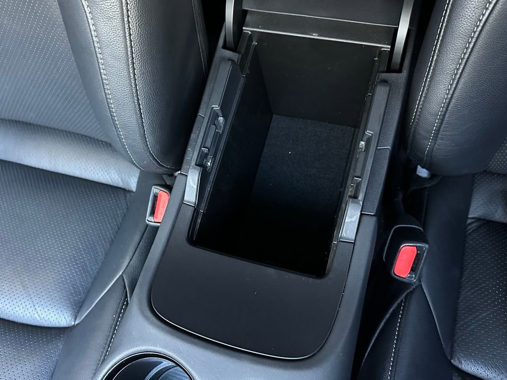 Used 2022 Toyota Venza XLE image 46