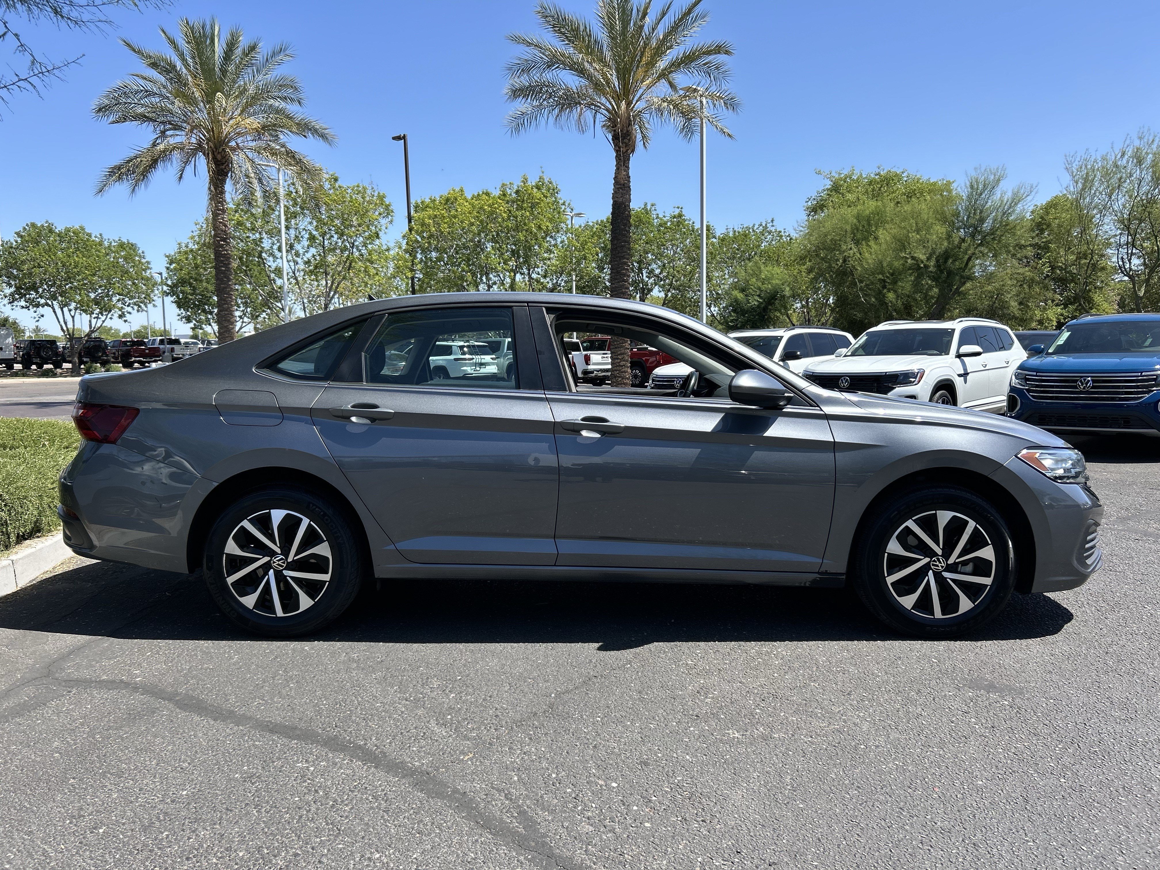 Used 2024 Volkswagen Jetta S FWD image 6