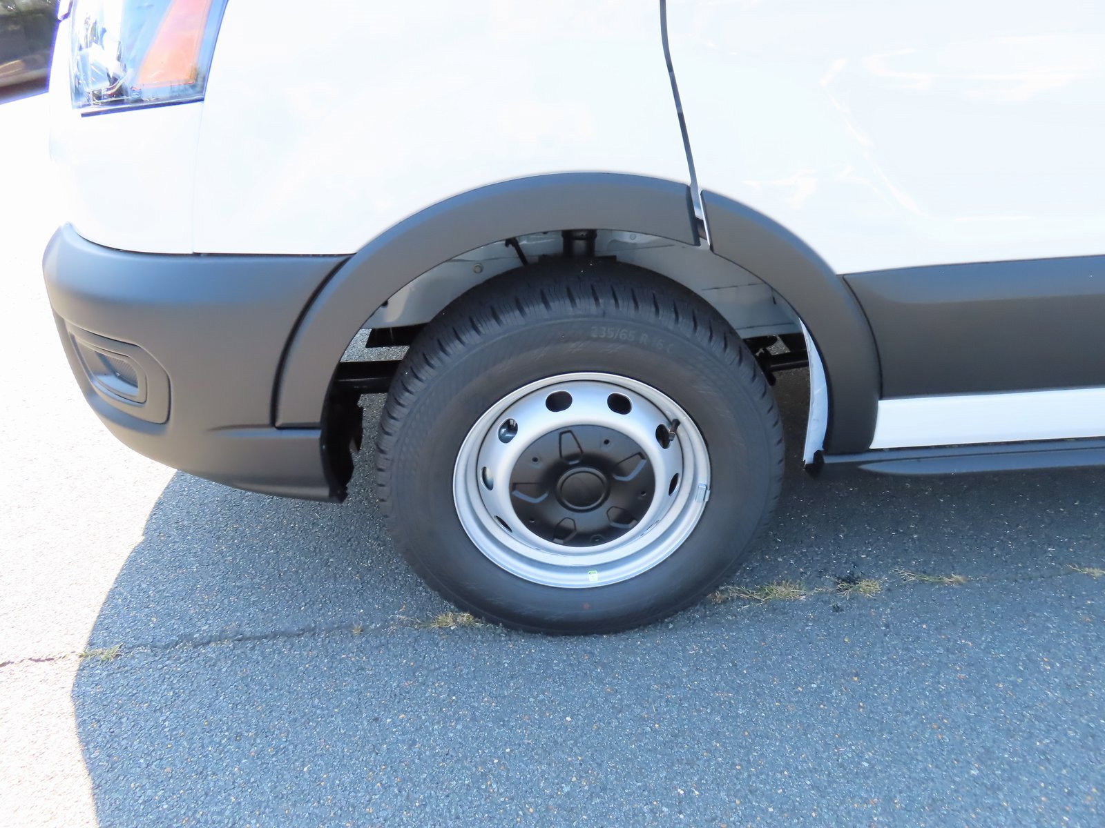 New 2025 Ford Transit 150 Low Roof image 6