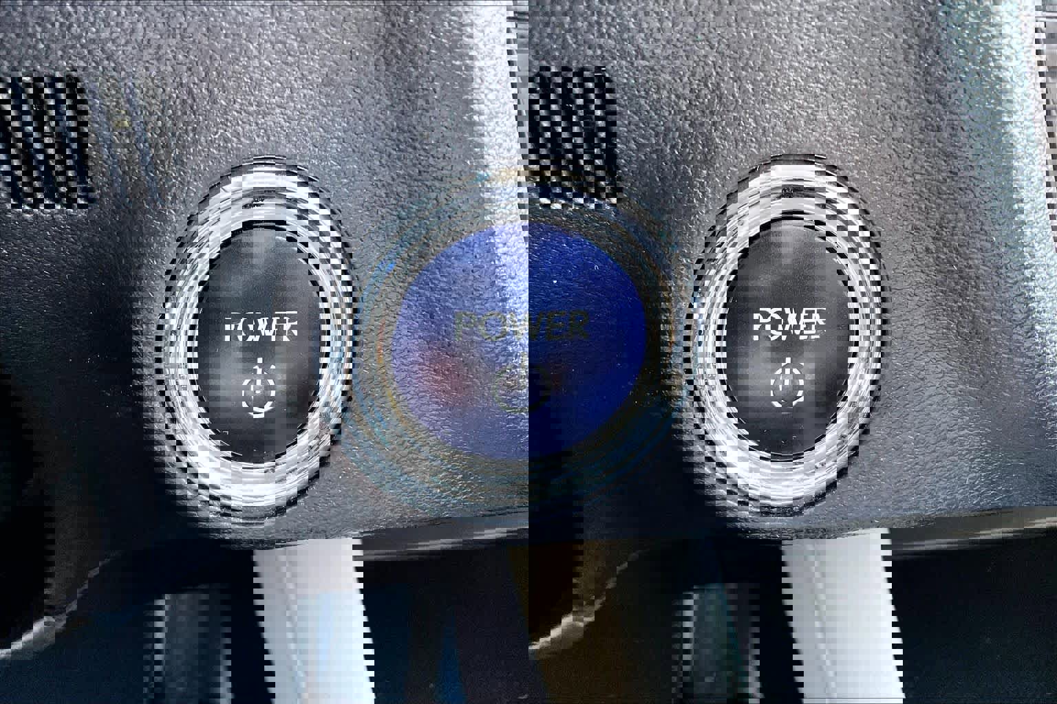 Used 2018 Lexus RX 450h AWD w/ Premium Package image 33