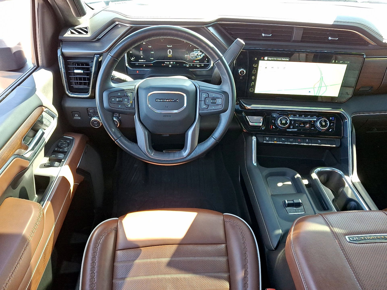 Used 2025 GMC Sierra 3500 Denali Ultimate AWD/4WD image 21
