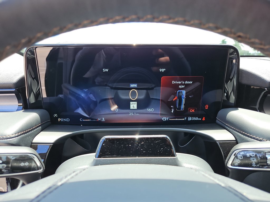 New 2025 Lincoln Aviator 2WD w/ Jet Appearance Package image 23
