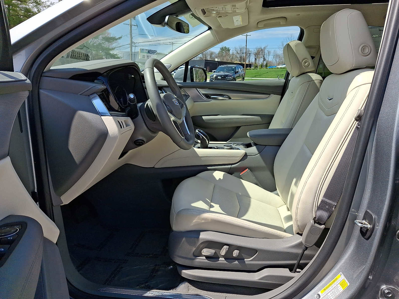 Certified 2024 Cadillac XT5 Premium Luxury image 17