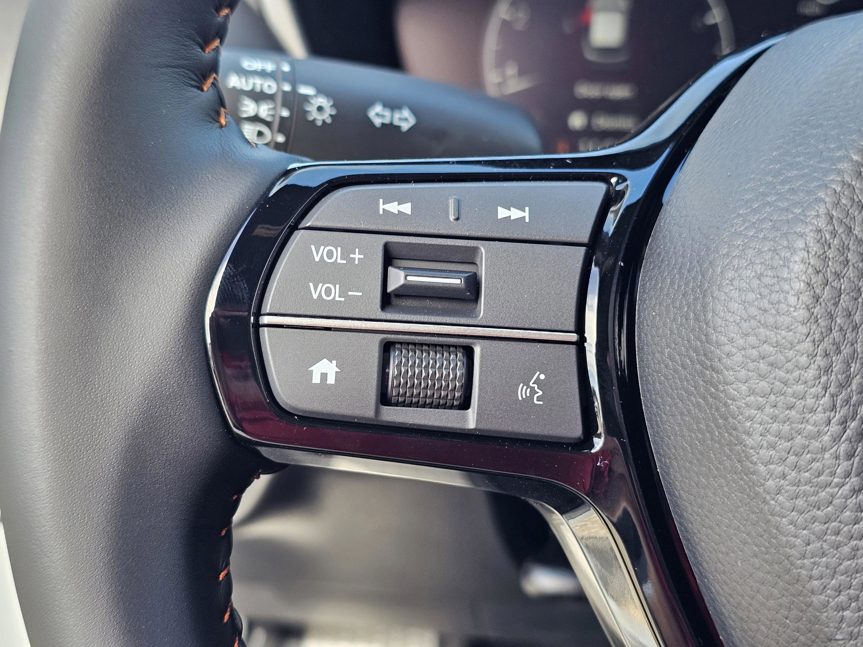 New 2026 Honda HR-V Sport image 18