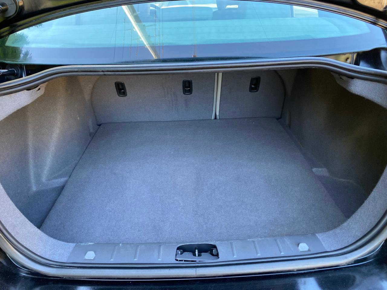 Used 2009 Volvo S40 2.4i FWD image 11