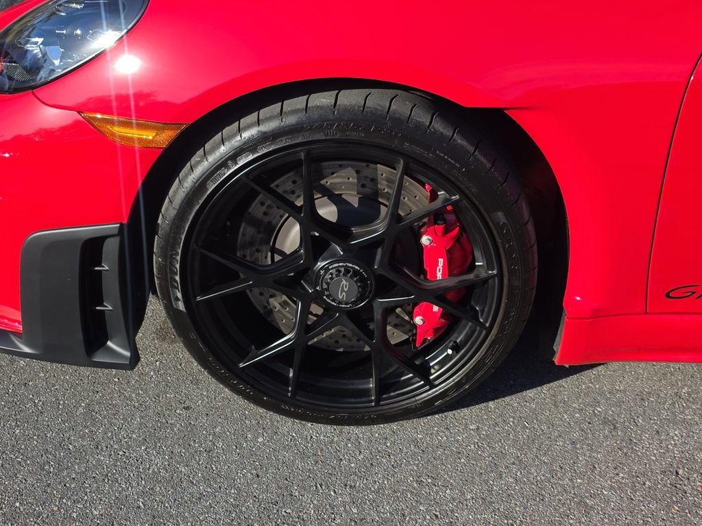 Certified 2025 Porsche 718 Cayman GT4 RS image 12