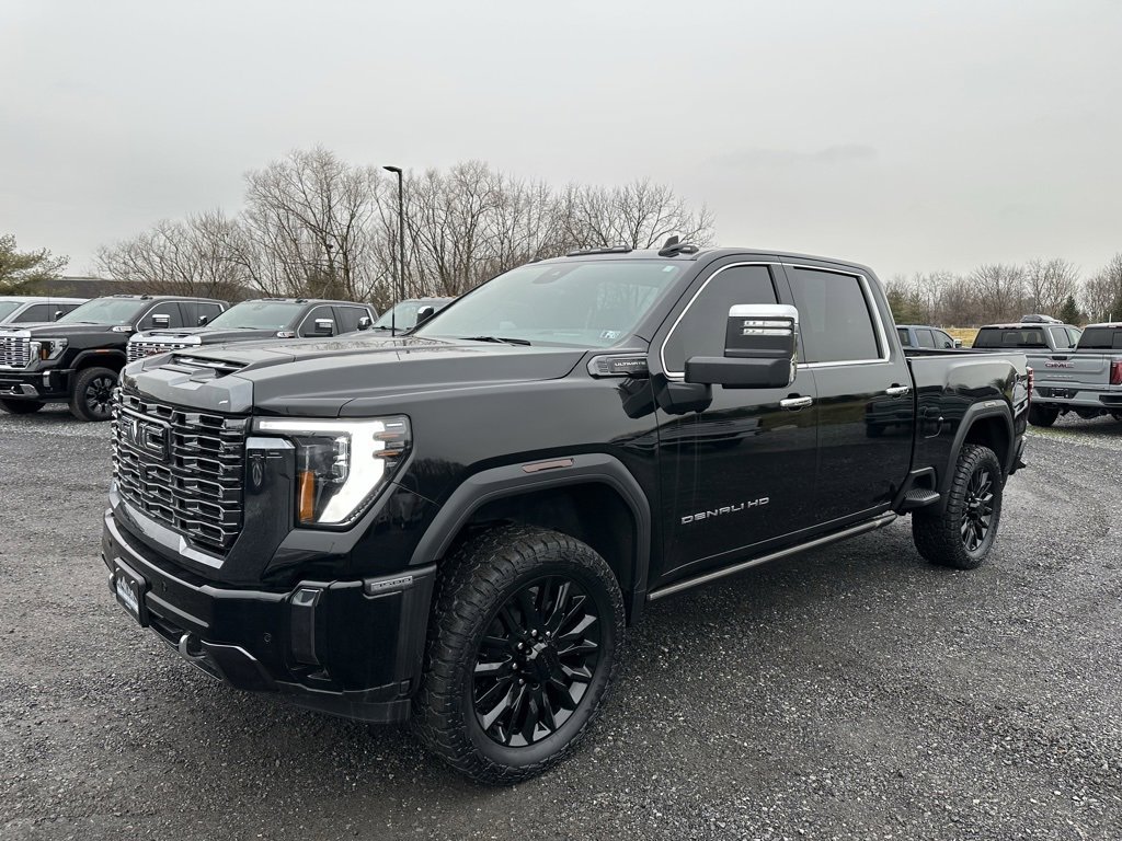 Used 2024 GMC Sierra 3500 Denali Ultimate image 11