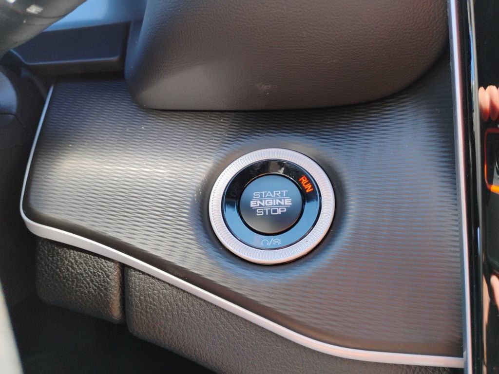 New 2025 Jeep Grand Cherokee Laredo X image 32