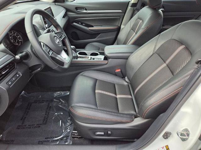 Certified 2025 Nissan Altima 2.5 SR AWD/4WD image 15