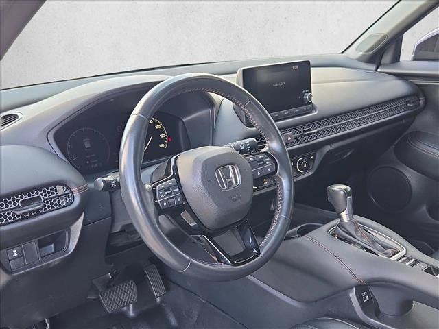 Used 2023 Honda HR-V Sport image 9