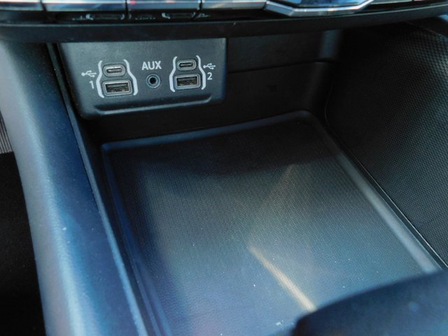 Used 2024 Dodge Durango GT image 13