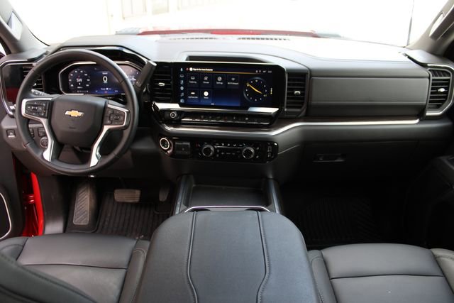 Used 2026 Chevrolet Silverado 3500 LT AWD/4WD image 24
