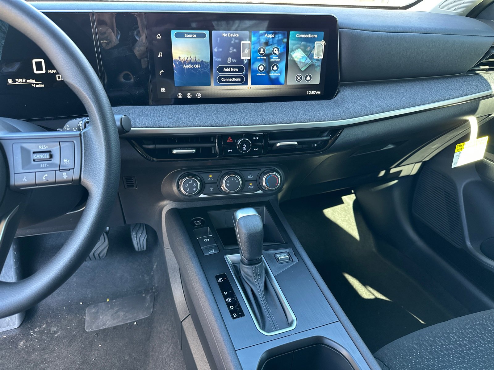 New 2026 Nissan Kicks S image 28